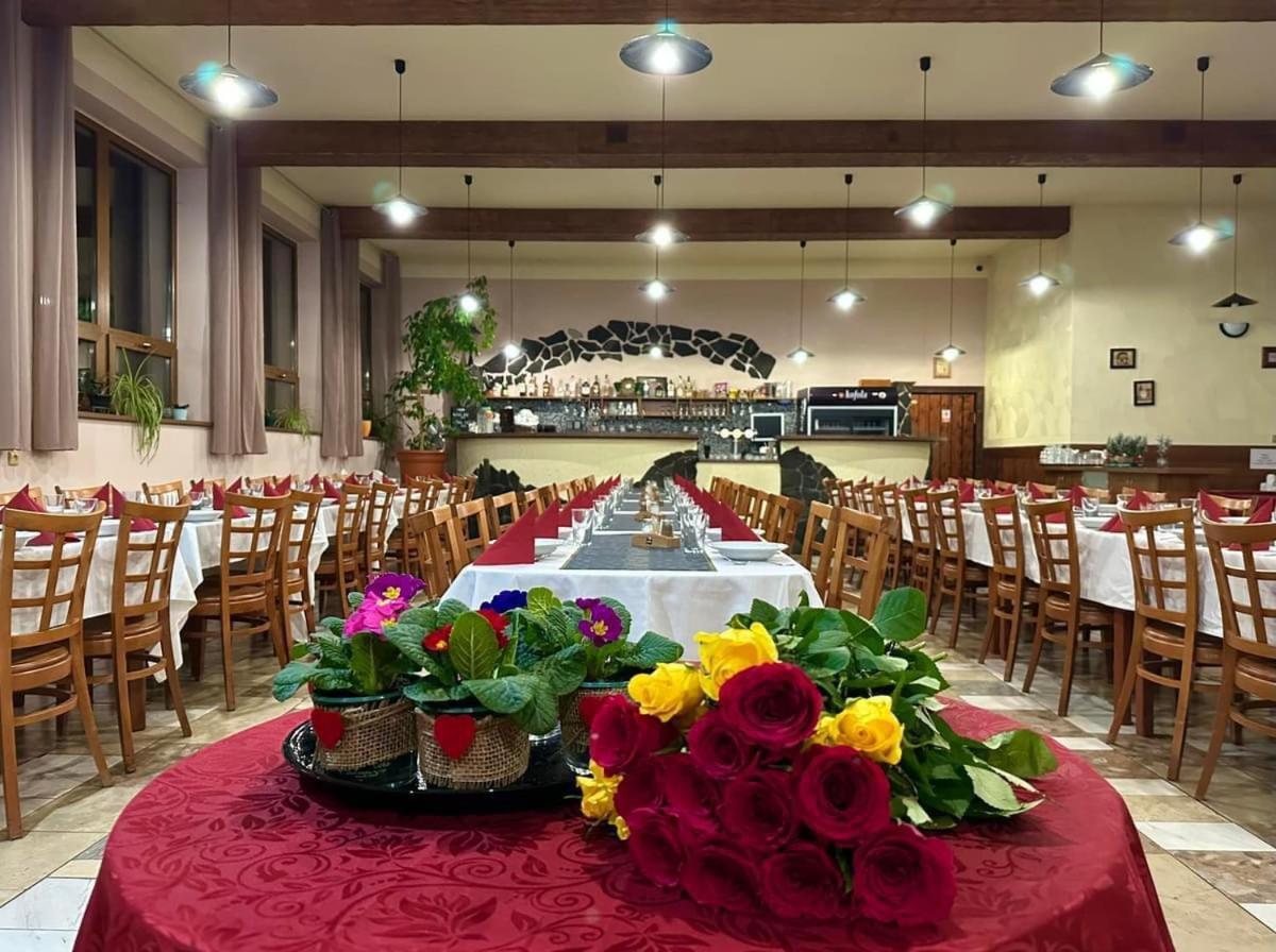 Horsky Hotel Podjavornik Papradno Экстерьер фото